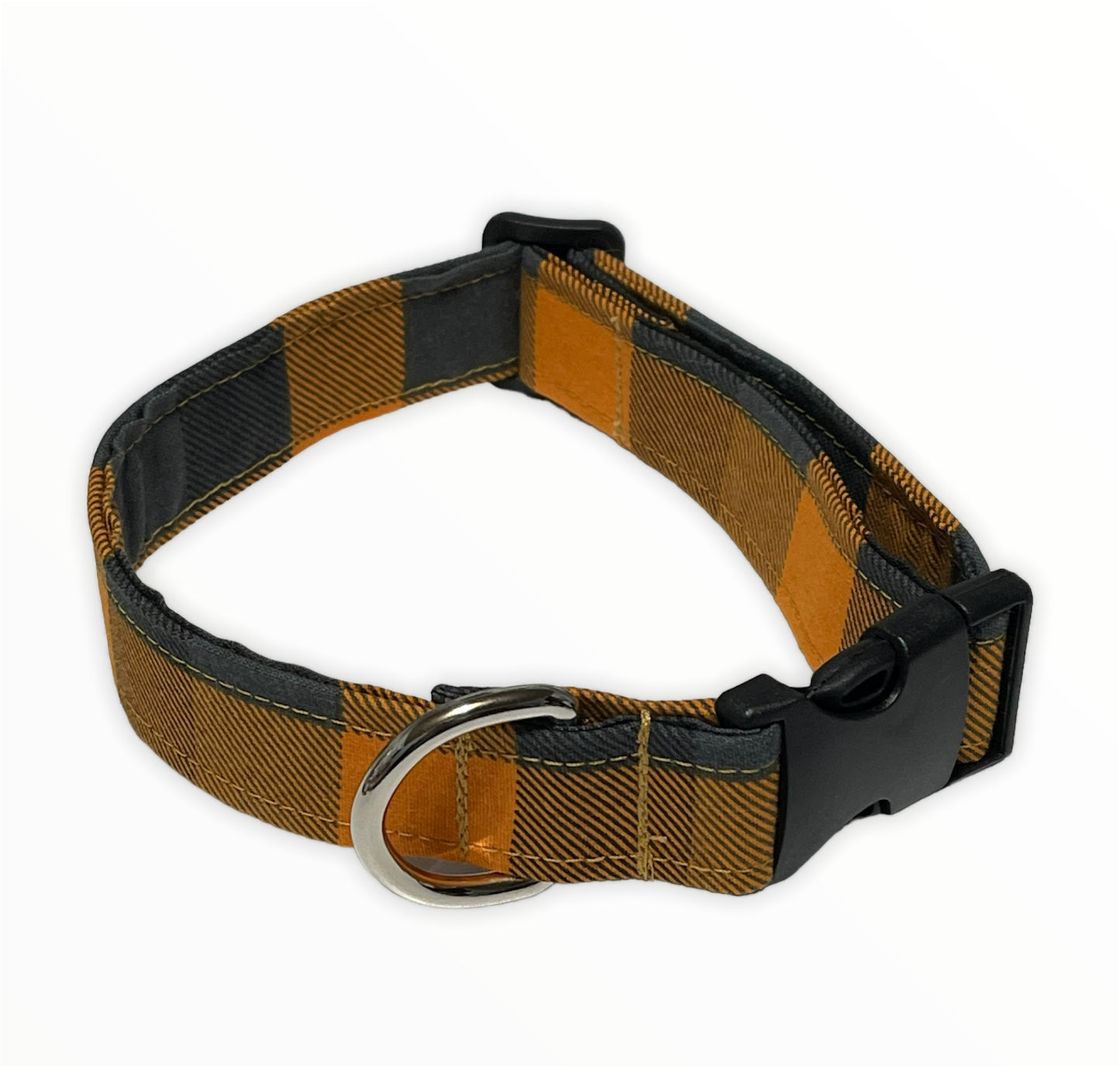 Dog collar in Buffalo Check